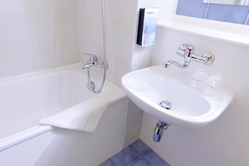 Campanile Dunkerque Est - Hotel 3*